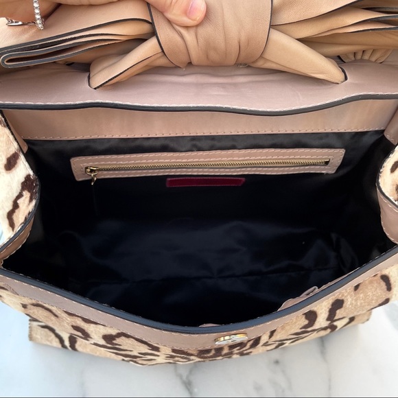 Valentino Aphrodite top handle calf hair leopard print bow satchel shopper bag - Picture 10 of 16